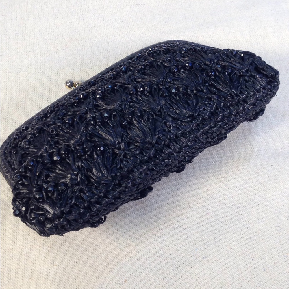 VINTAGE Woven Bead Japanese Clutch HOST PICK - Picture 7 of 7